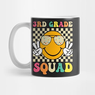 Third Grade Retro Smile Face 3rd Grade Back To School Mug